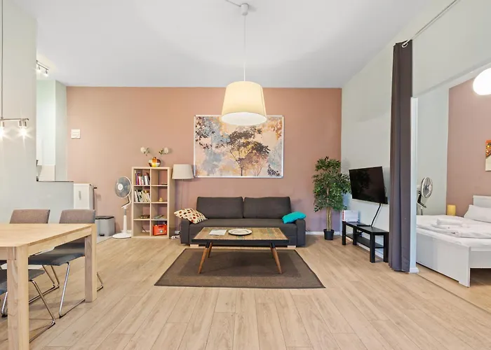 Apartment Uthman Berlin-Neukoelln
