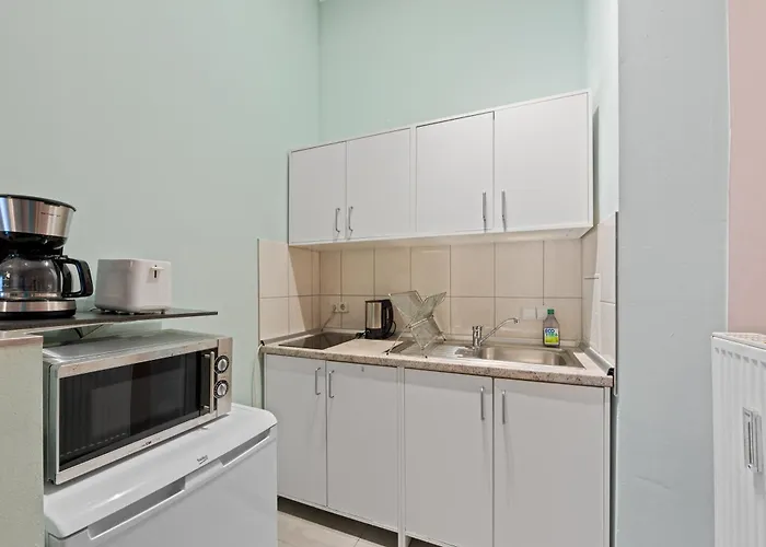 Apartment Uthman Berlin-Neukoelln